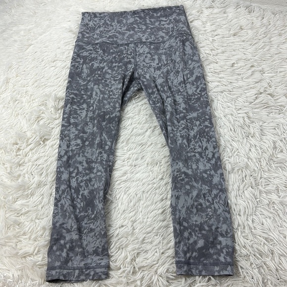Lululemon Align Crop *21" Summer Shade Ice Grey Multi - Picture 1 of 5